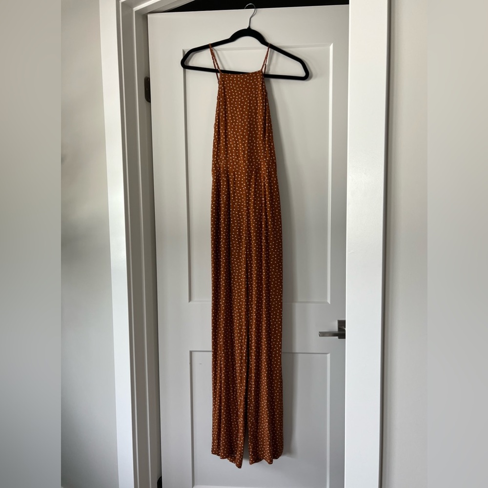 Abercrombie and Fitch jumpsuit, size xs. Never been worn but no tags.